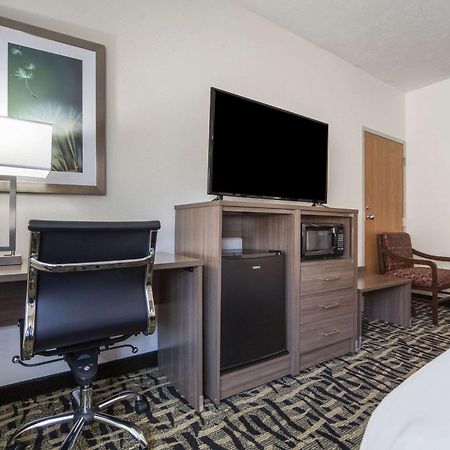 Quality Inn & Suites West Omaha - Ne Linclon Екстериор снимка