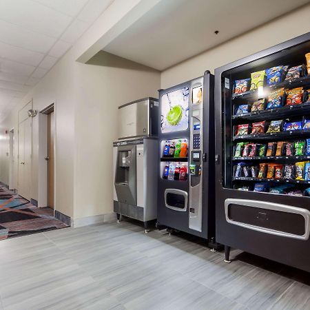 Quality Inn & Suites West Omaha - Ne Linclon Екстериор снимка