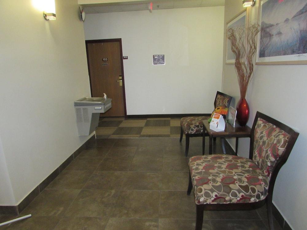 Quality Inn & Suites West Omaha - Ne Linclon Екстериор снимка
